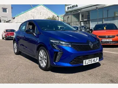 Used Renault Clio Evolution 143 HP (105 kW) 2025 Blue Hatchback