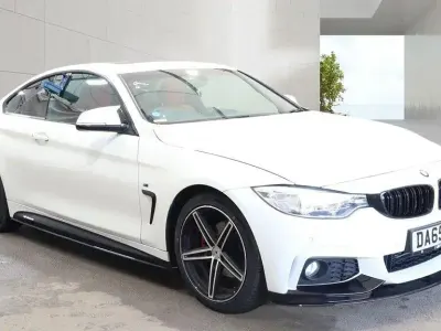Begagnad BMW 420 M Sport 2015 Vit Sportkupé