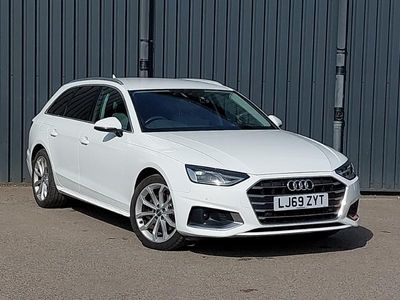 Used Audi A4 Sport 163 HP (119 kW) 2019 White Estate