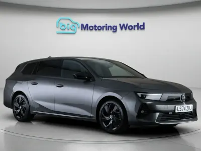 Gebraucht Vauxhall Astra S 129 PS (94 kW) 2024 Grau Kombi