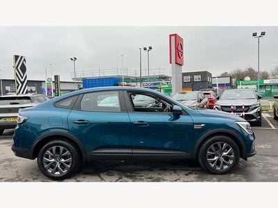 Used Renault Arkana Evolution 142 HP (104 kW) 2024 Blue  SUV