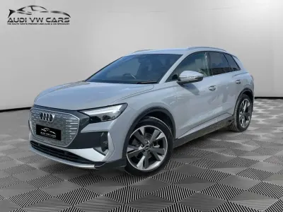 Usado Audi Q4 e-tron S-Line 125 kW (170 HP) 2022 Cinzento SUV