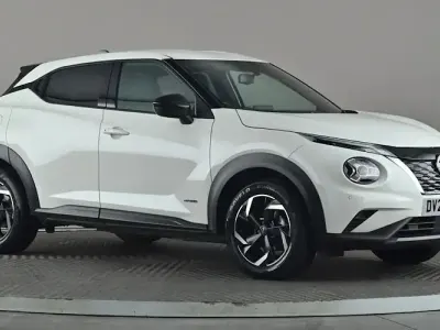 Used Nissan Juke N-Connecta 143 HP (105 kW) 2023 White SUV