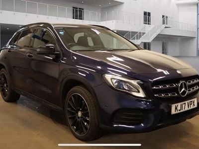 Mercedes GLA220