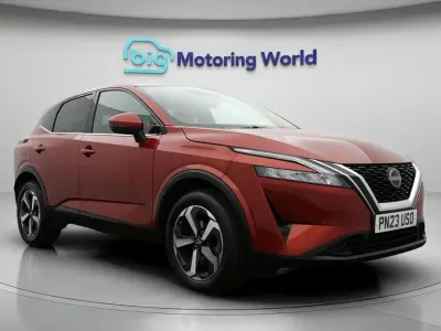 Used Nissan Qashqai N-Connecta 140 HP (102 kW) 2023 Red SUV