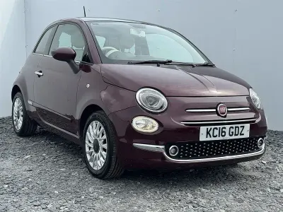 Usado Fiat 500 Lounge 69 HP (50 kW) 2016 Vermelho Citadino
