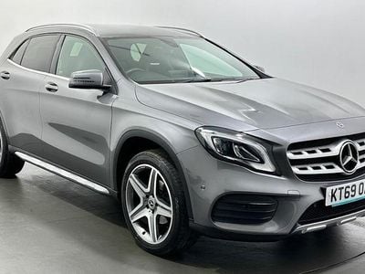 Mercedes GLA180
