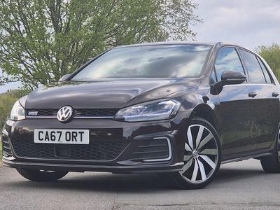 Begagnad VW Golf VII Advance 204 HK (150 kW) 2020 Halvkombi