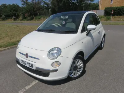 Used Fiat 500 Lounge 69 HP (50 kW) 2015 White Hatchback