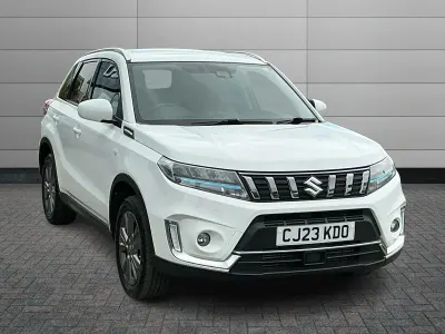 Used Suzuki Vitara SZ-T 129 HP (94 kW) 2023 White SUV