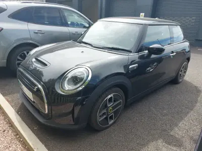 Used Mini Cooper S Level 2 135 kW (184 HP) 2023 Black Hatchback