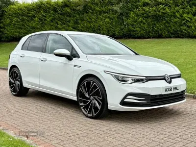 Used VW Golf VII Style 150 HP (110 kW) 2021 White Hatchback