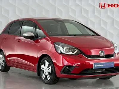 Used Honda Jazz Hybrid 109 HP (80 kW) 2022 Crystal red Hatchback