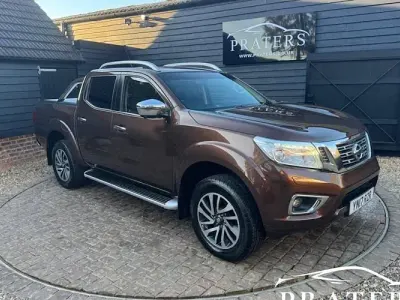 Used Nissan Navara Tekna 190 HP (139 kW) 2017 Bronze Pickup