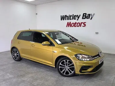 Used VW Golf VII R-line 150 HP (110 kW) 2018 Yellow Hatchback