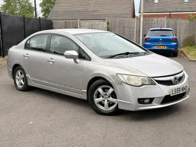 Używany Honda Civic EX 110 KM (80 kW) 2009 Srebrny Sedan/Limuzyna