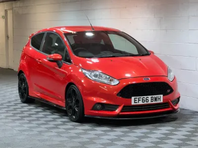 Gebraucht Ford Fiesta ST 2016 Orange Kleinwagen