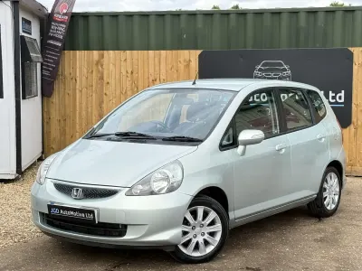 Used Honda Jazz SE 83 HP (61 kW) 2007 Green Hatchback