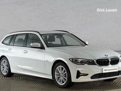 Used BMW 330e Sport Line 288 HP (211 kW) 2021 White Estate
