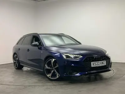 Used Audi A4 Black Edition 147 HP (108 kW) 2022 Blue Estate