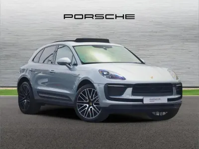 Used Porsche Macan 261 HP (191 kW) 2024 Silver SUV