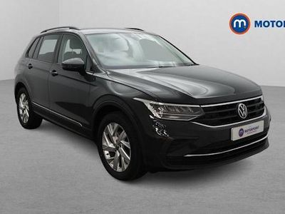 Usado VW Tiguan Life 150 HP (110 kW) 2022 Cinzento SUV