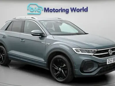 Used VW T-Roc R-line 150 HP (110 kW) 2023 Blue SUV