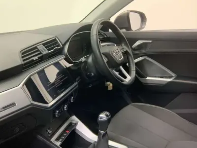 Used Audi Q3 Design 150 HP (110 kW) 2022 Grey SUV