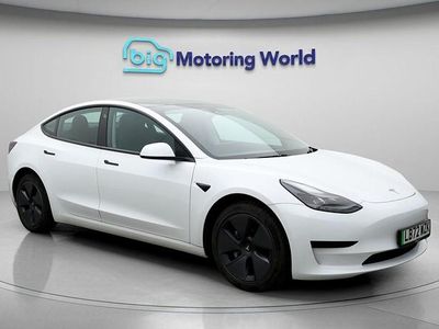 White Used 2022 Tesla Model 3 RWD Sedan | £19,900 (Fair price)