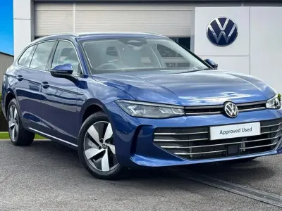 New VW Passat Life 204 HP (150 kW) 2026 Blue Estate