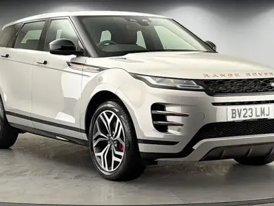 Gebraucht Land Rover Range Rover evoque Autobiography 309 PS (227 kW) 2023 Silber SUV