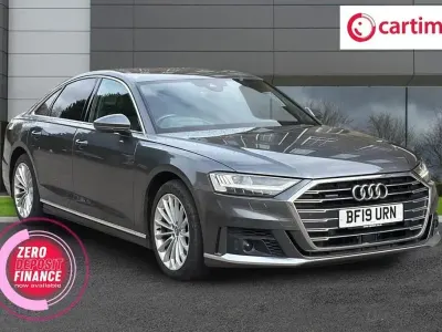 Usado Audi A8 S-Line 286 HP (210 kW) 2019 Cinzento Sedan