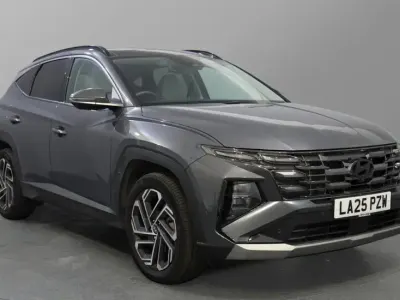 Used Hyundai Tucson Ultimate 215 HP (158 kW) 2025 Ectrnc gry prl SUV