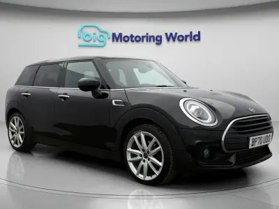 Usado Mini Cooper Clubman Sport 136 CV (100 kW) 2021 Negro Familiar