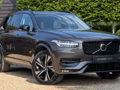 Used Volvo XC90 Plus 250 HP (183 kW) 2025 SUV