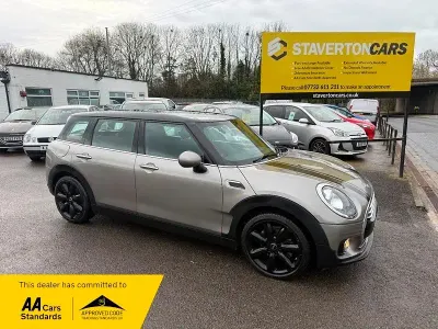 Używany Mini Cooper Clubman 136 KM (100 kW) 2016 Srebrny Kombi