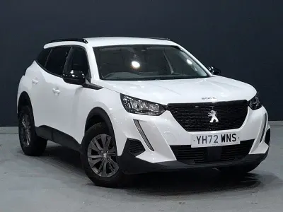Used Peugeot 2008 Active+ 101 HP (74 kW) 2022 White SUV