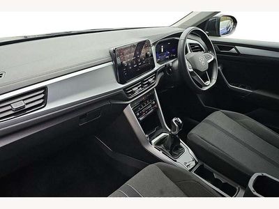 Used VW T-Roc Life 110 HP (80 kW) 2023 Black SUV