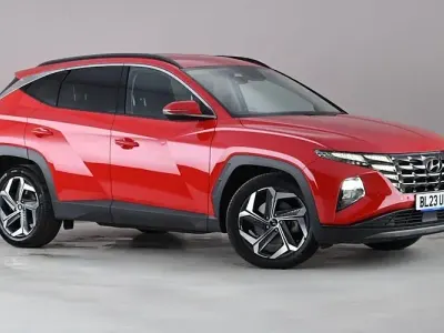 Used Hyundai Tucson Premium 230 HP (169 kW) 2023 Red SUV