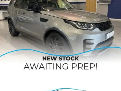 Käytetty Land Rover Discovery 5 HSE 306 HP (225 kW) 2018 Hopea Katumaasturi