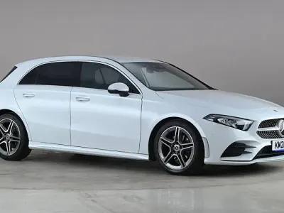Usado Mercedes A200 AMG Line Premium 150 HP (110 kW) 2021 Branco Citadino