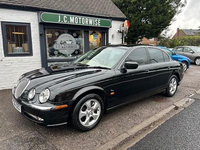 Black Used 2001 Jaguar S-Type SE Sedan | £3,995 (A bit pricey)