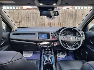 Used Honda HR-V EX 130 HP (95 kW) 2016 White SUV