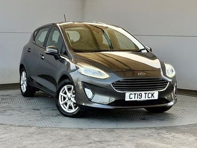 Used Ford Fiesta Zetec 100 HP (73 kW) 2019 Grey Hatchback
