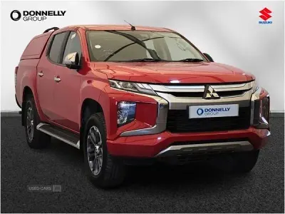 Used Mitsubishi L200 Warrior 150 HP (110 kW) 2020 Red Pickup