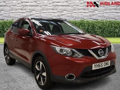 Used Nissan Qashqai N-TEC 2015 Red SUV