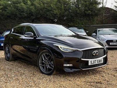 Used Infiniti Q30 Sport Tech 2017 Black Hatchback