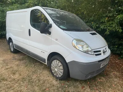 Used Nissan Primastar SE 115 HP (84 kW) 2010 White MPV