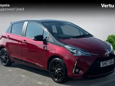 Used Toyota Yaris 111 HP (81 kW) 2017 Other Hatchback