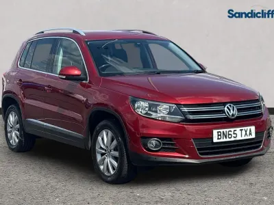 Used VW Tiguan Match 150 HP (110 kW) 2015 Red SUV